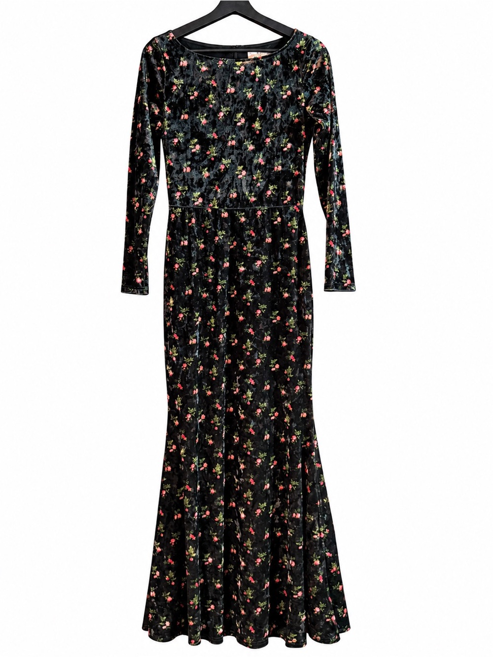 Ivy City Co Black Velvet Floral Long Sleeve Fitted Mermaid Dress